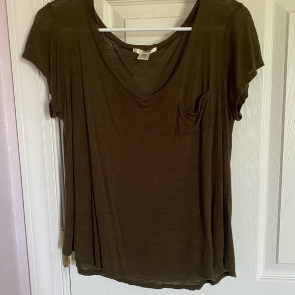 Forest Green flowy t-shirt - Picture 4 of 5